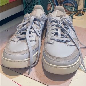 Adidas Supercourt sneakers